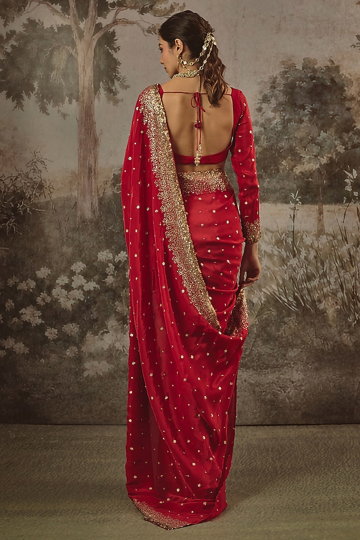 Red Organza Silk Sequin Embroidered Party Wear Saree Set by VANA ETHNICS at Pernia's Pop Up Shop