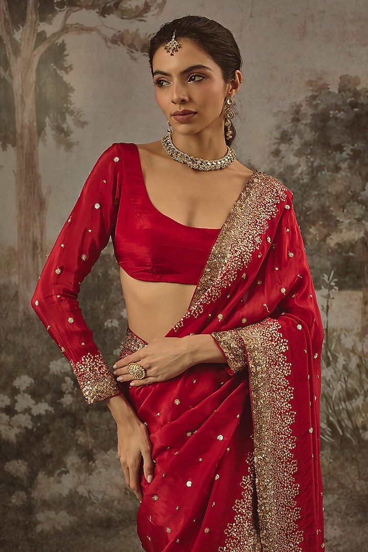 Red Organza Silk Sequin Embroidered Party Wear Saree Set by VANA ETHNICS at Pernia's Pop Up Shop