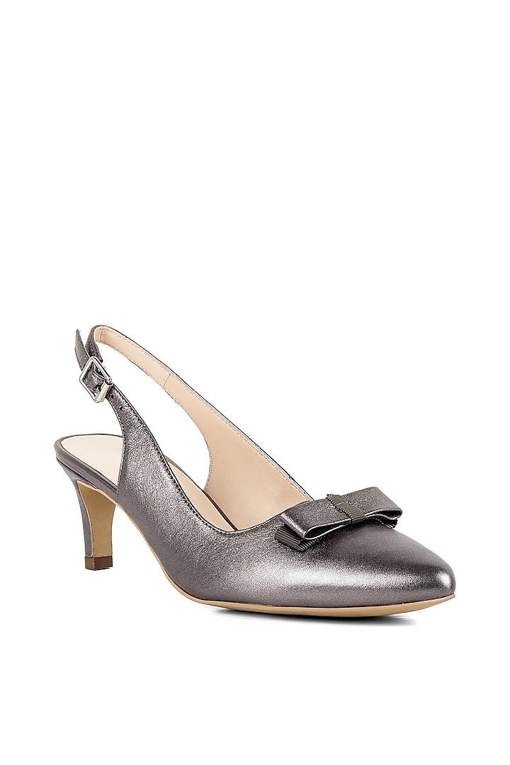 Pewter Grey Closed-Toe Sandals by VANILLA MOON