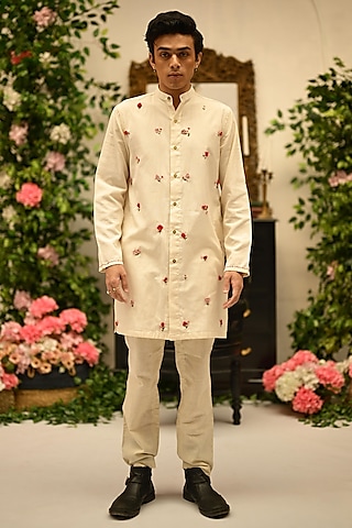 Ivory Organic Cotton Hand Embroidered Kurta by VAANI BESWAL MEN