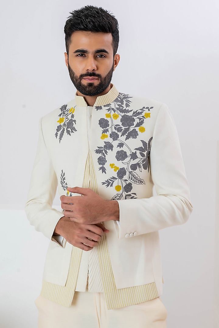 Ivory Matka Silk Hand Embroidered Wedding Indowestern by VAANI BESWAL MEN at Pernia's Pop Up Shop
