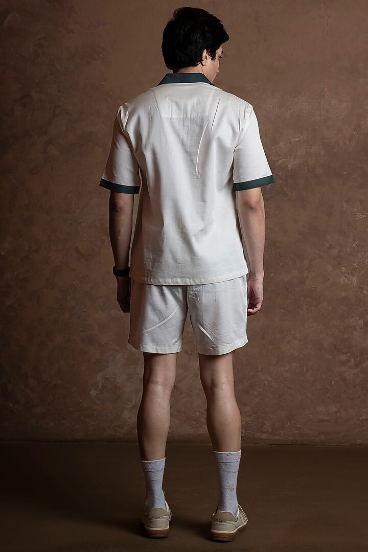 White Cotton Embroidered Co-Ord Set by VAANI BESWAL MEN at Pernia's Pop Up Shop
