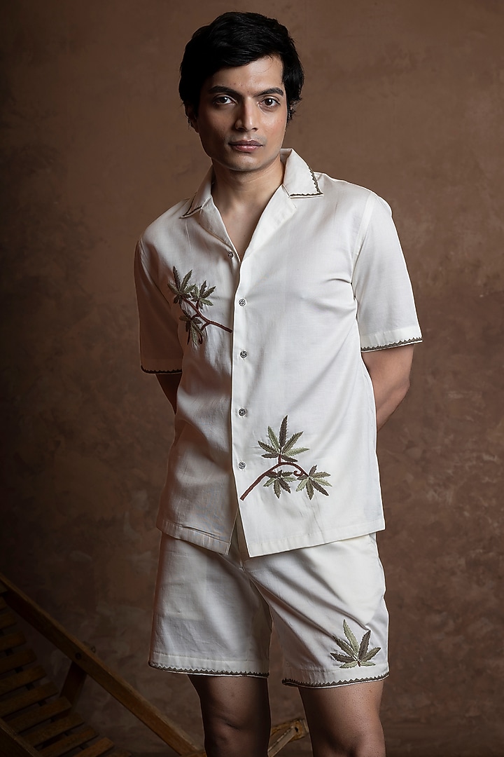 White Cotton Embroidered Co-Ord Set by VAANI BESWAL MEN at Pernia's Pop Up Shop