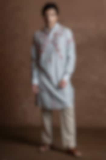 Sky Blue Muslin Floral Embroidered Kurta by VAANI BESWAL MEN at Pernia's Pop Up Shop