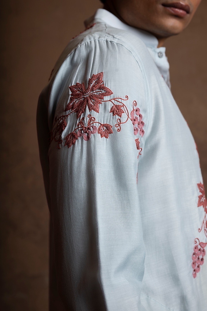 Sky Blue Muslin Floral Embroidered Kurta by VAANI BESWAL MEN at Pernia's Pop Up Shop