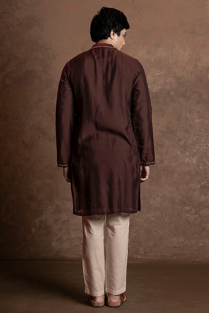 Deep Brown Muslin Embroidered Kurta by VAANI BESWAL MEN at Pernia's Pop Up Shop