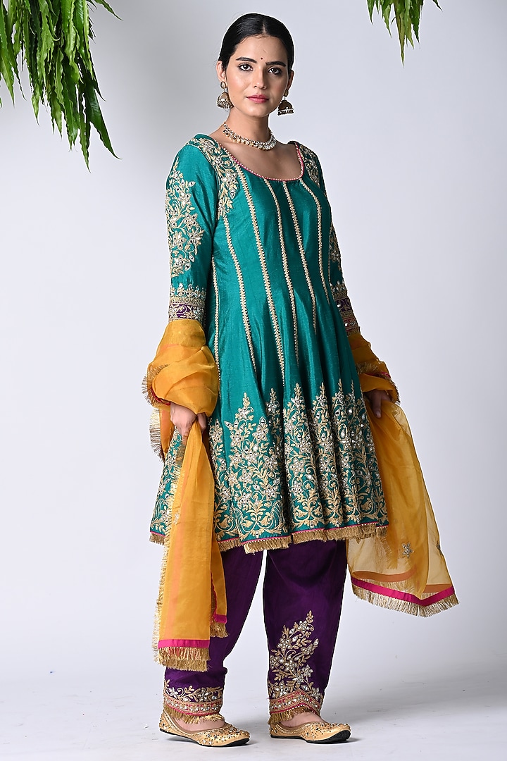 Rama Green Dupion Silk Machine Embroidered Wedding Anarkali Set by Vannikaa Malik at Pernia's Pop Up Shop