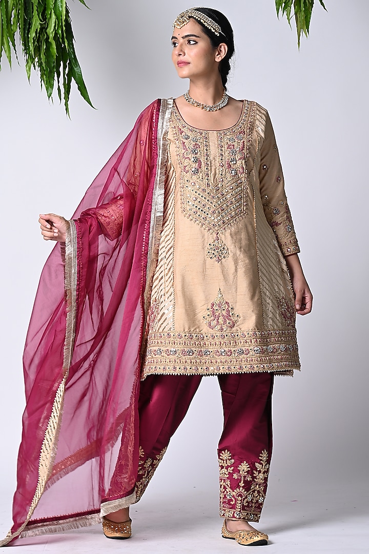 Gold Dupion Silk Dori Embroidered Kurta Set by Vannikaa Malik