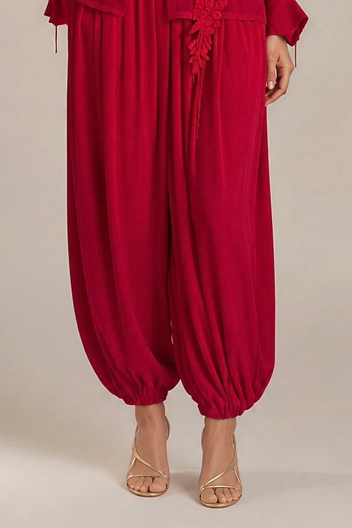 Red Organza Applique Embroidered Co-Ord Set by Vanshika Agarwal Label at Pernia's Pop Up Shop