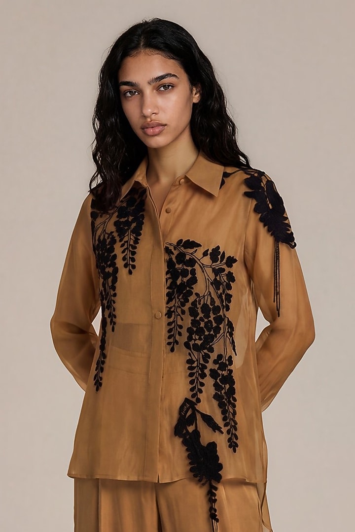 Mustard Organza Applique Embroidered Co-Ord Set by Vanshika Agarwal Label at Pernia's Pop Up Shop