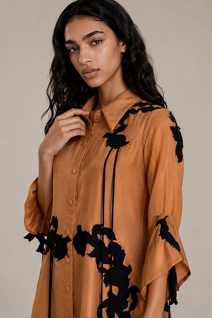 Mustard Tissue Applique Embroidered Co-Ord Set by Vanshika Agarwal Label at Pernia's Pop Up Shop