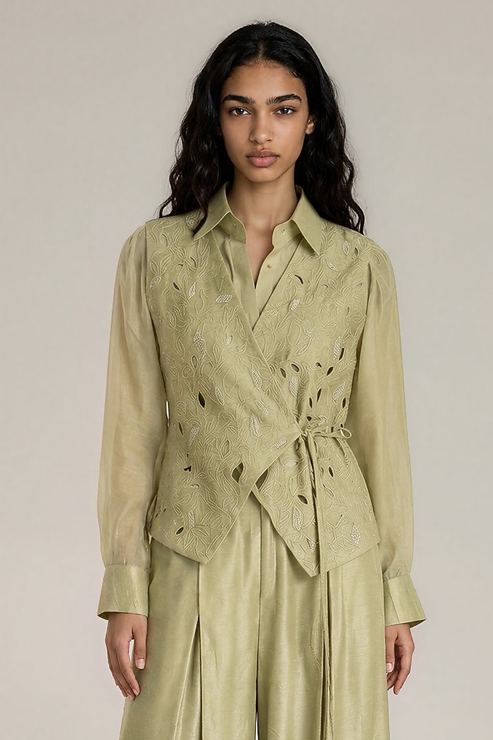 Pista Green Organza Embroidered Co-Ord Set by Vanshika Agarwal Label at Pernia's Pop Up Shop