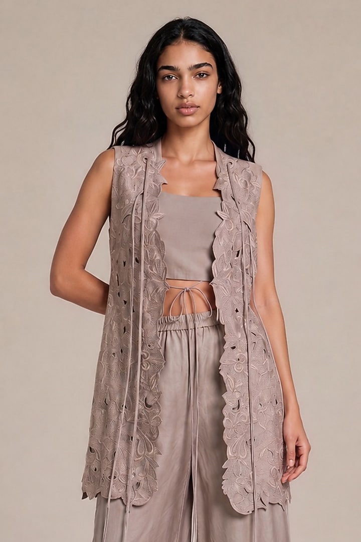 Grey Bamberg Silk Embroidered Co-Ord Set by Vanshika Agarwal Label at Pernia's Pop Up Shop