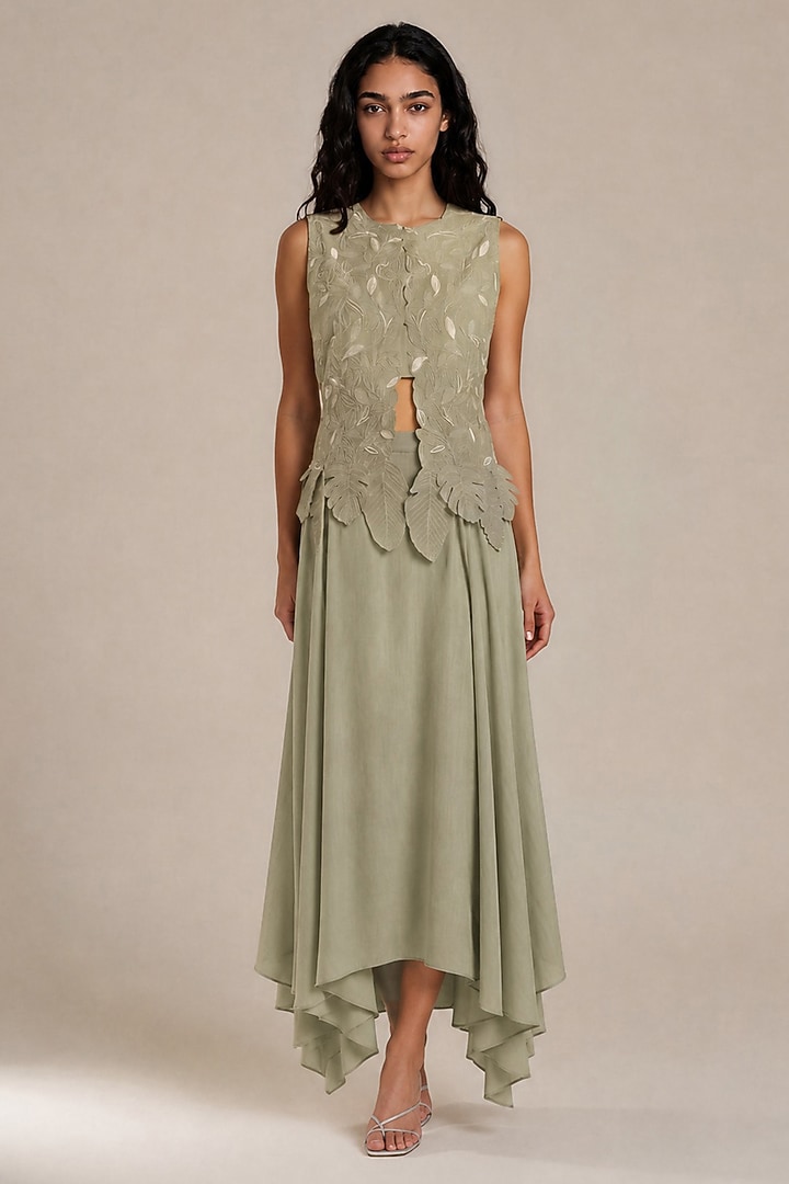 Pista Green Bamberg Silk Asymmetric Skirt Set by Vanshika Agarwal Label at Pernia's Pop Up Shop