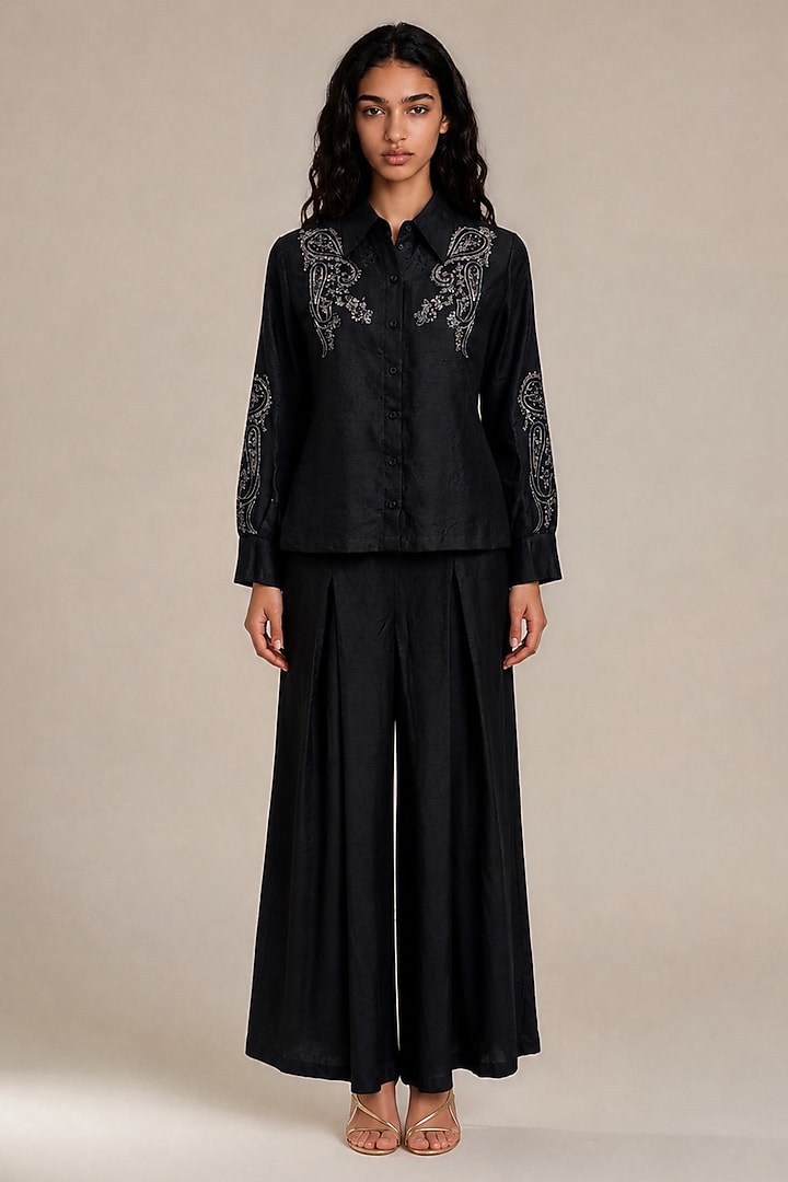 Black Bamberg Silk Embroidered Co-Ord Set by Vanshika Agarwal Label at Pernia's Pop Up Shop