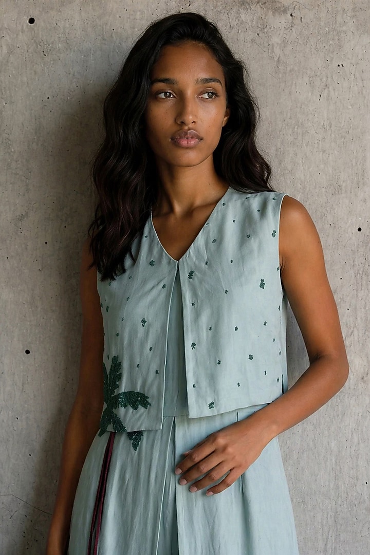 Powder Blue Cotton Hand Embroidered Co-Ord Set by Vanshika Agarwal Label at Pernia's Pop Up Shop