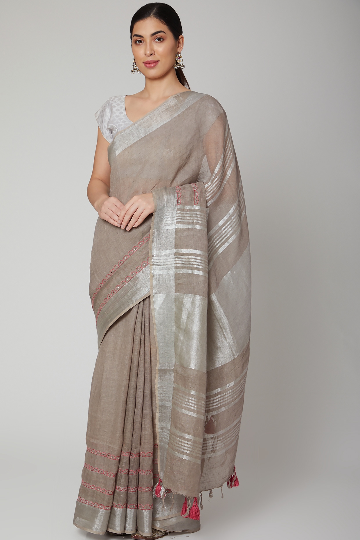 Int Shyaola | Pure and Soft Khadi cotton saree - Comfortable and easy to  drape – AaMe