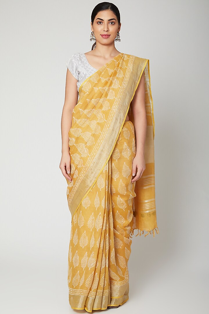 Yellow Printed Party Wear Saree Set by Varastraa at Pernia's Pop Up Shop