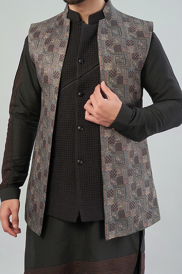 Black Cotton Kurta Set With Nehru Jackets by VARENYA at Pernia's Pop Up Shop