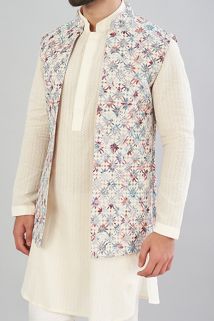 Off-White Embroidered Nehru Jacket With Kurta Set by VARENYA at Pernia's Pop Up Shop