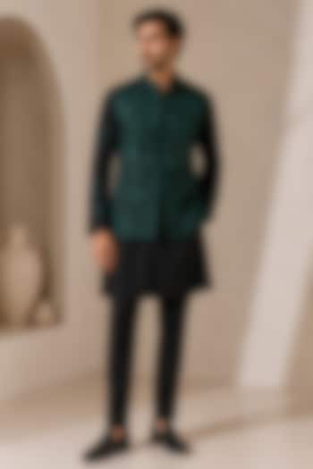 Green Silk Bundi Jacket Set by VAROIN MARWAH at Pernia's Pop Up Shop