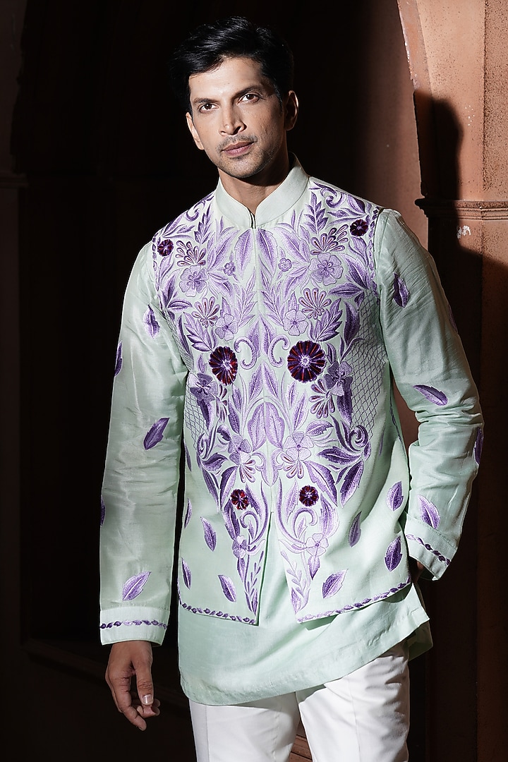 Green Silk Bundi Jacket Set by VAROIN MARWAH at Pernia's Pop Up Shop