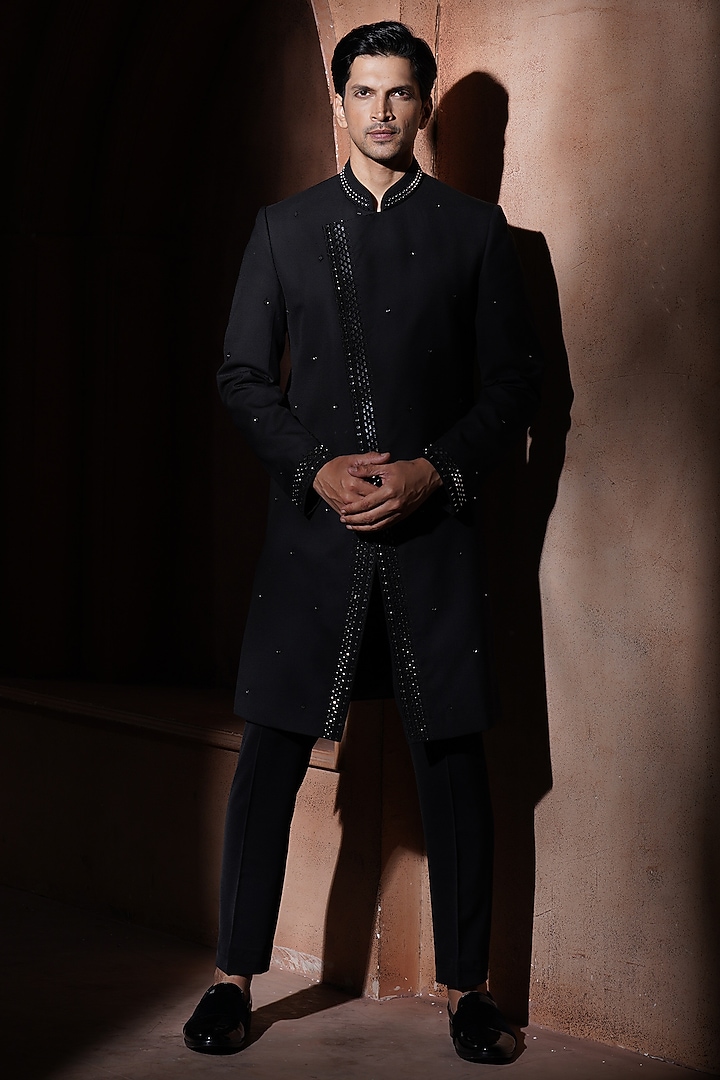 Black Blended Suiting Groom Sherwani Set by VAROIN MARWAH at Pernia's Pop Up Shop