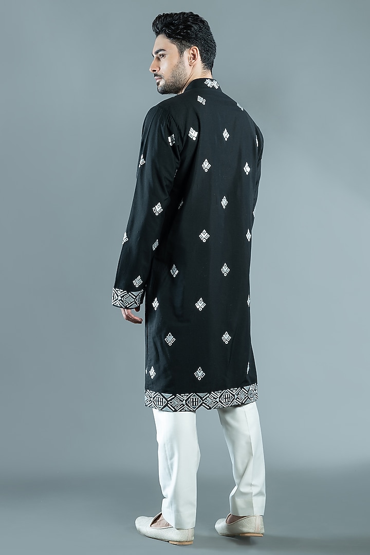 Black Silk Kurta Set by VAROIN MARWAH at Pernia's Pop Up Shop