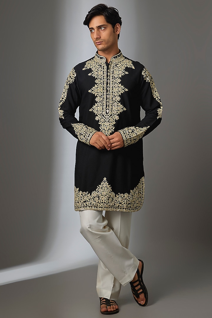Black Silk Embellished Kurta Set by VAROIN MARWAH at Pernia's Pop Up Shop