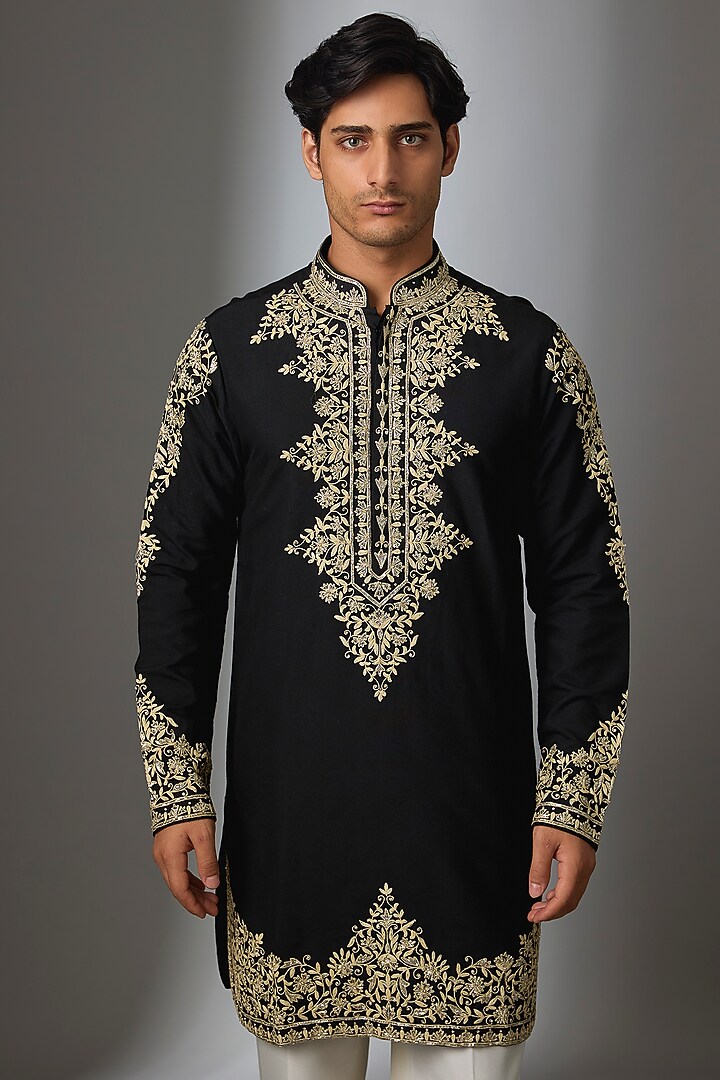 Black Silk Embellished Kurta Set by VAROIN MARWAH at Pernia's Pop Up Shop