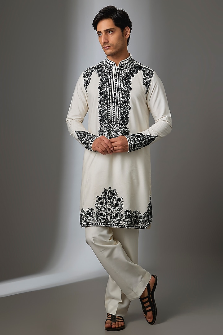 White Silk Embellished Kurta Set by VAROIN MARWAH at Pernia's Pop Up Shop