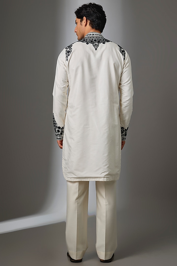 White Silk Embellished Kurta Set by VAROIN MARWAH at Pernia's Pop Up Shop