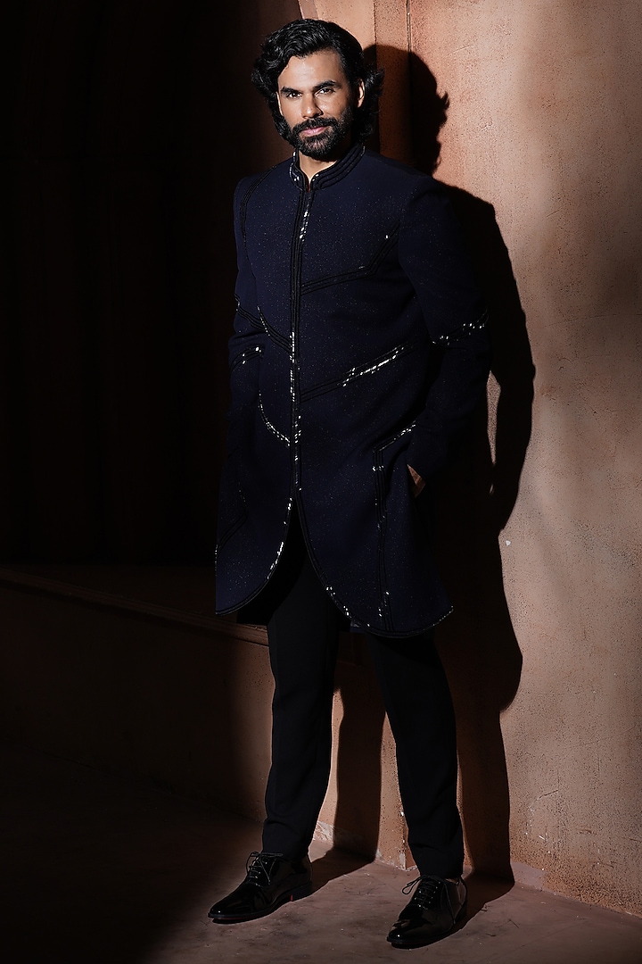 Navy Blue Suiting Textured Groom Sherwani Set by VAROIN MARWAH at Pernia's Pop Up Shop