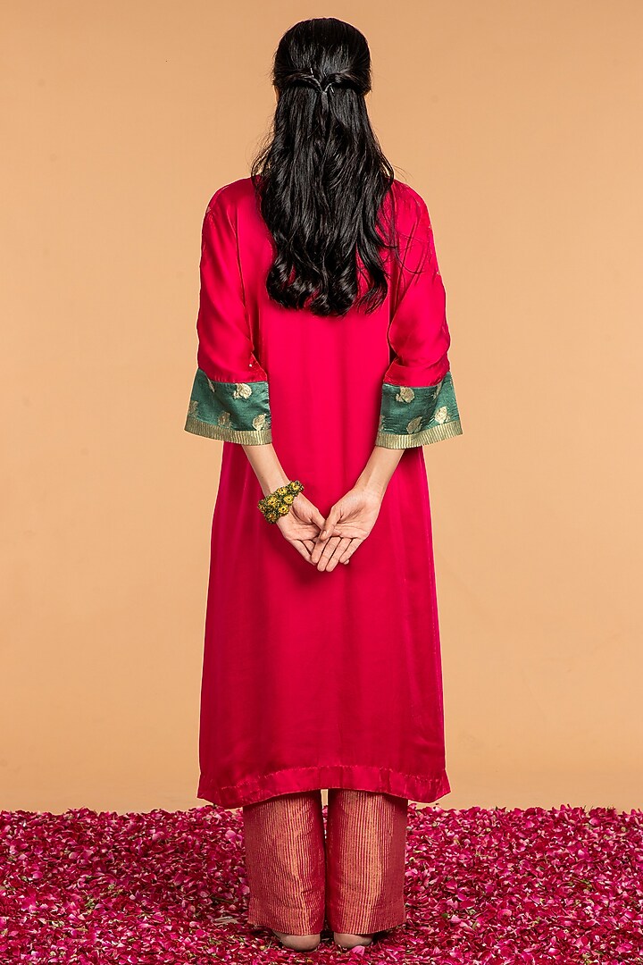 Rani Pink Mashru Boota Embroidered Kaftan by Vasstram at Pernia's Pop Up Shop