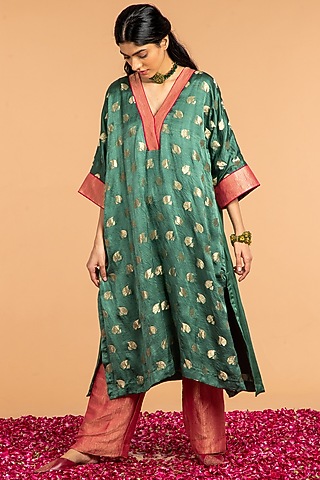 Emerald Green Mashru Boota Embroidered Kurta by Vasstram
