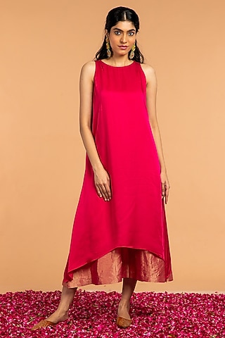 Magenta Modal Satin A-Line Tunic by Vasstram