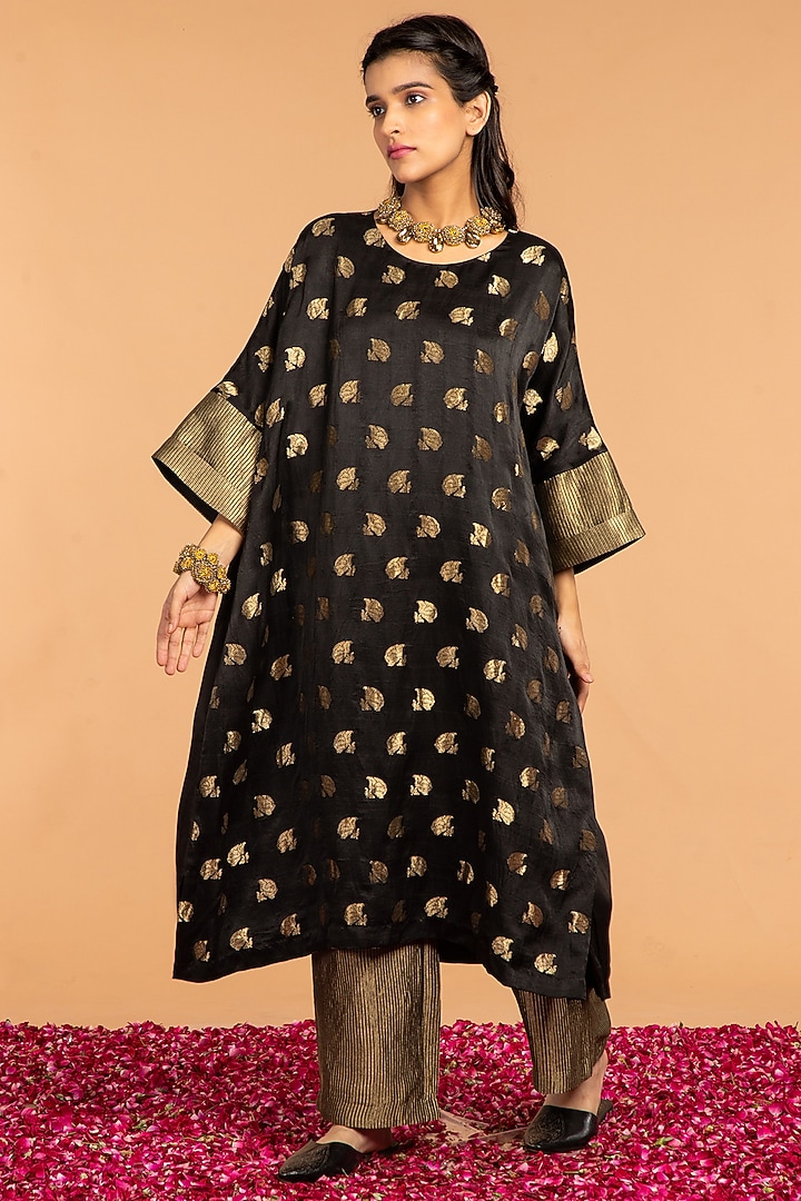 Black Mashru Silk Striped & Boota Embroidered Kaftan by Vasstram at Pernia's Pop Up Shop