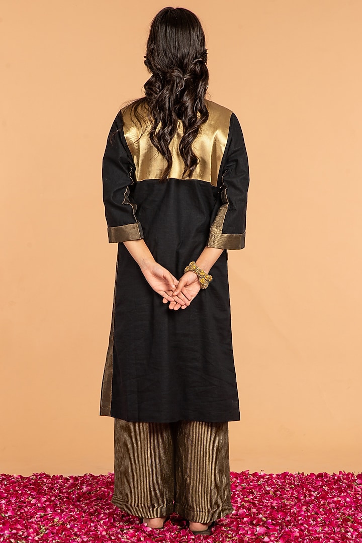 Black & Gold Cotton Tunic by Vasstram at Pernia's Pop Up Shop