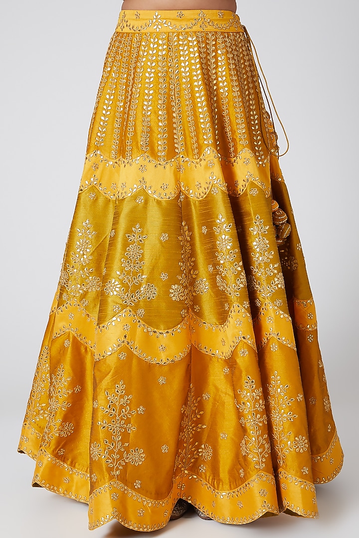 Mustard Embroidered Wedding Lehenga Set by Vandana Sethi at Pernia's Pop Up Shop