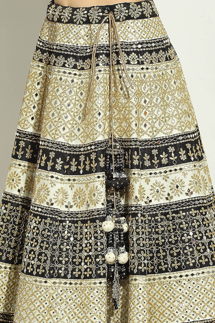 Black & White Dupion Silk Gota Patti Embroidered Bridal Lehenga Set by Vandana Sethi at Pernia's Pop Up Shop