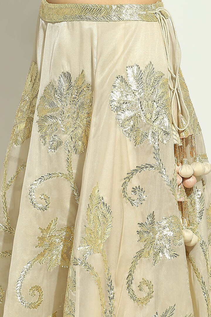 Ivory Organza Gota Embroidered Wedding Lehenga Set by Vandana Sethi at Pernia's Pop Up Shop