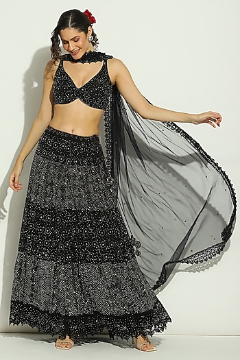 Black Net Chikankari Swarovski Embroidered Bridal Lehenga Set by Vandana Sethi at Pernia's Pop Up Shop