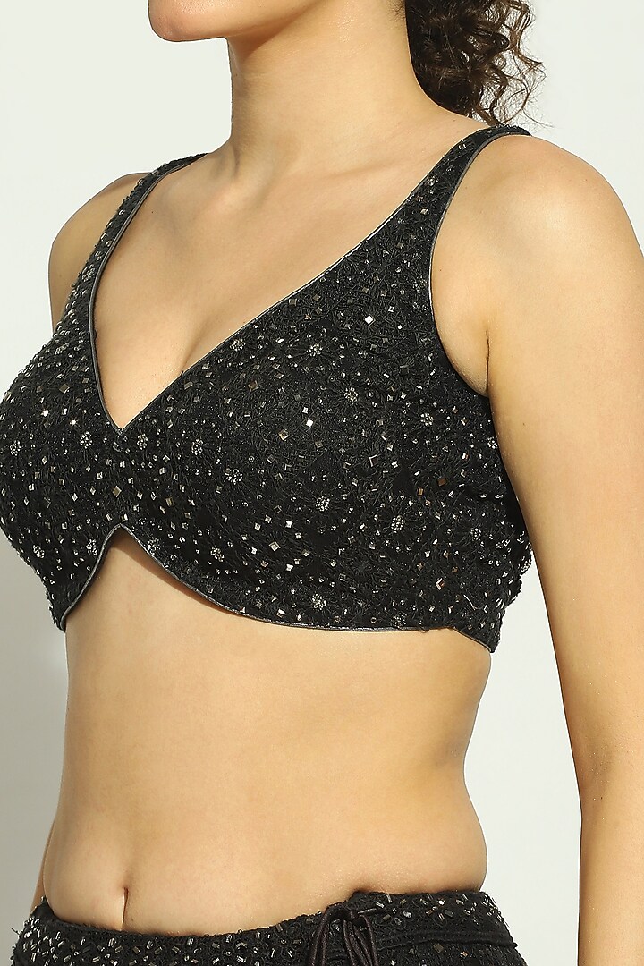 Black Net Chikankari Swarovski Embroidered Bridal Lehenga Set by Vandana Sethi at Pernia's Pop Up Shop