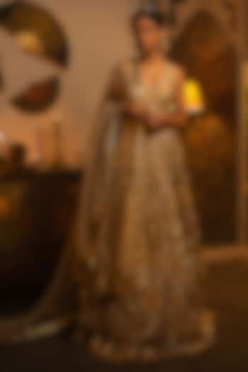 Sky Grey Shimmer Organza Zardosi Work Bridal Lehenga Set by Vandana Sethi at Pernia's Pop Up Shop