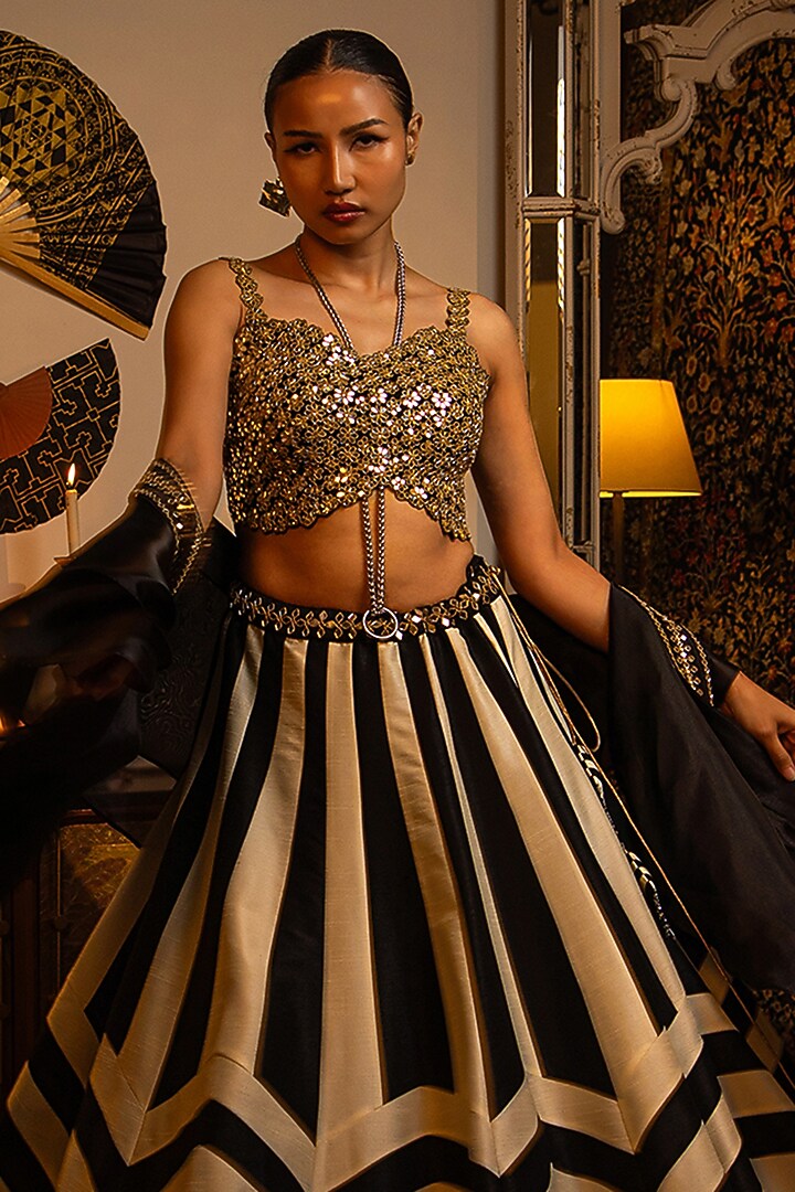 Black & White Soft Silk Mirror Work Wedding Lehenga Set by Vandana Sethi at Pernia's Pop Up Shop