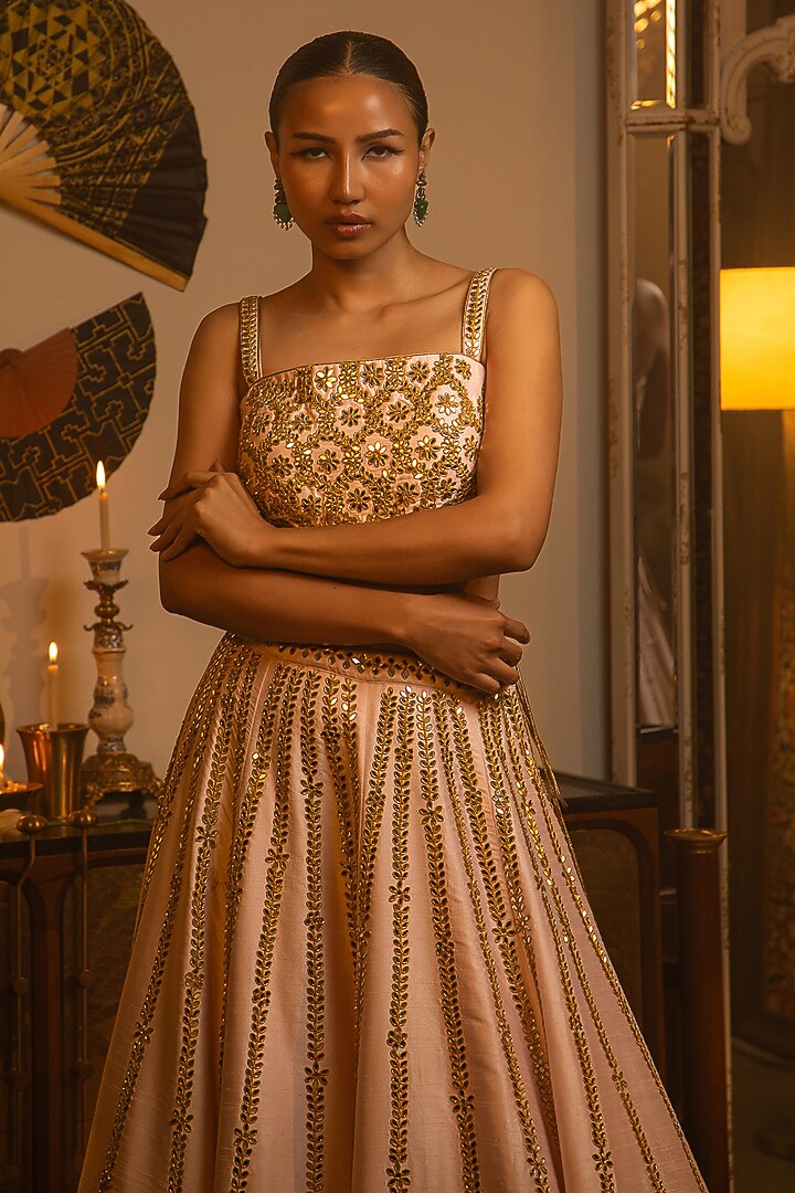 Powder Pink Dupion Silk Mirror Work Wedding Lehenga Set by Vandana Sethi at Pernia's Pop Up Shop