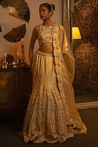 Ivory Shimmer Dupion Silk Zardosi Work Lehenga Set by Vandana Sethi