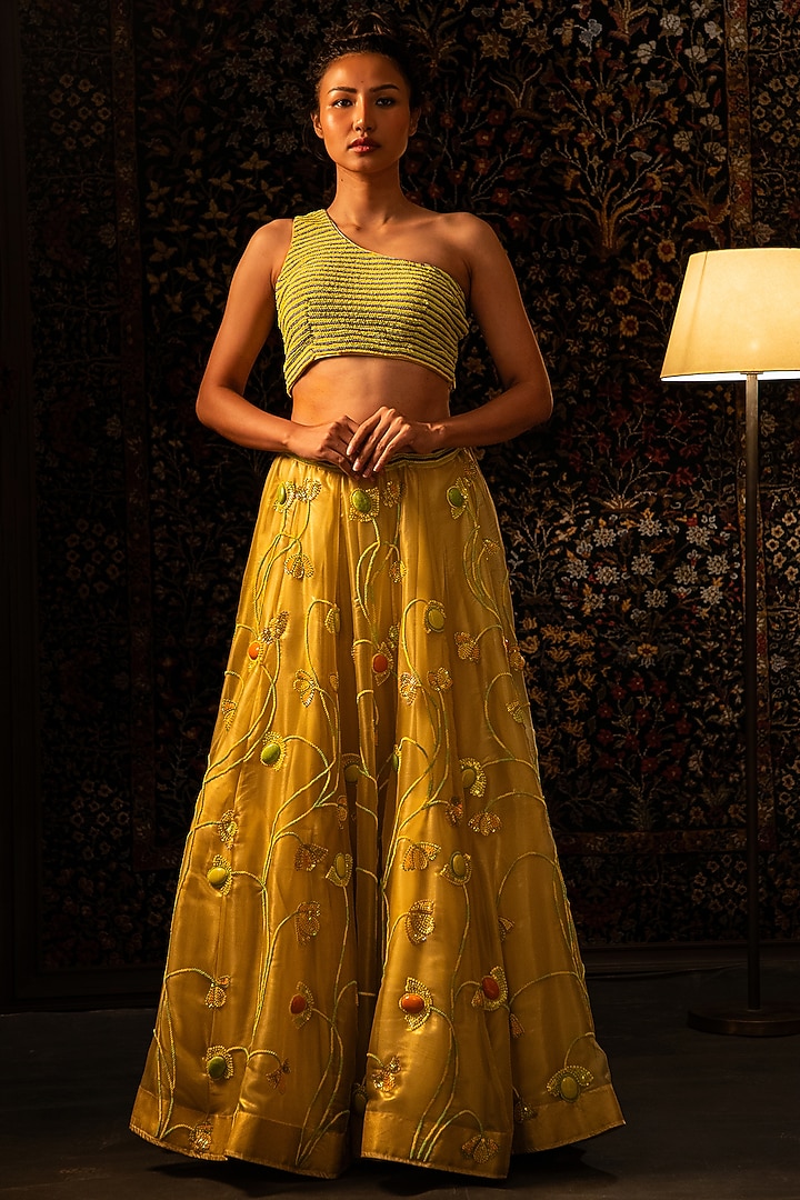 Yellow Shimmer Organza Bead Work Wedding Lehenga Set by Vandana Sethi at Pernia's Pop Up Shop