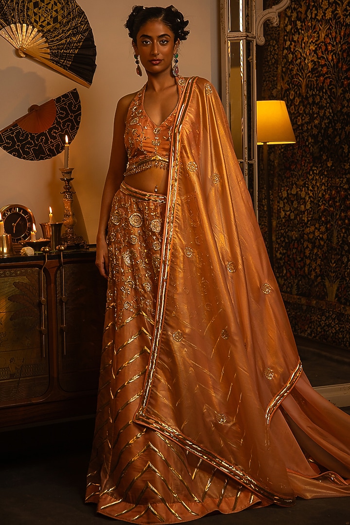 Peach-Pink Shimmer Organza Zardosi Work Wedding Lehenga Set by Vandana Sethi at Pernia's Pop Up Shop