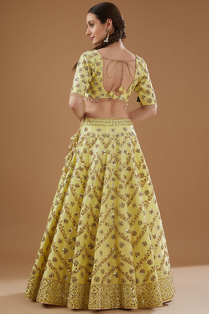 Yellow Dupion Silk Embroidered Wedding Lehenga Set by Vandana Sethi at Pernia's Pop Up Shop
